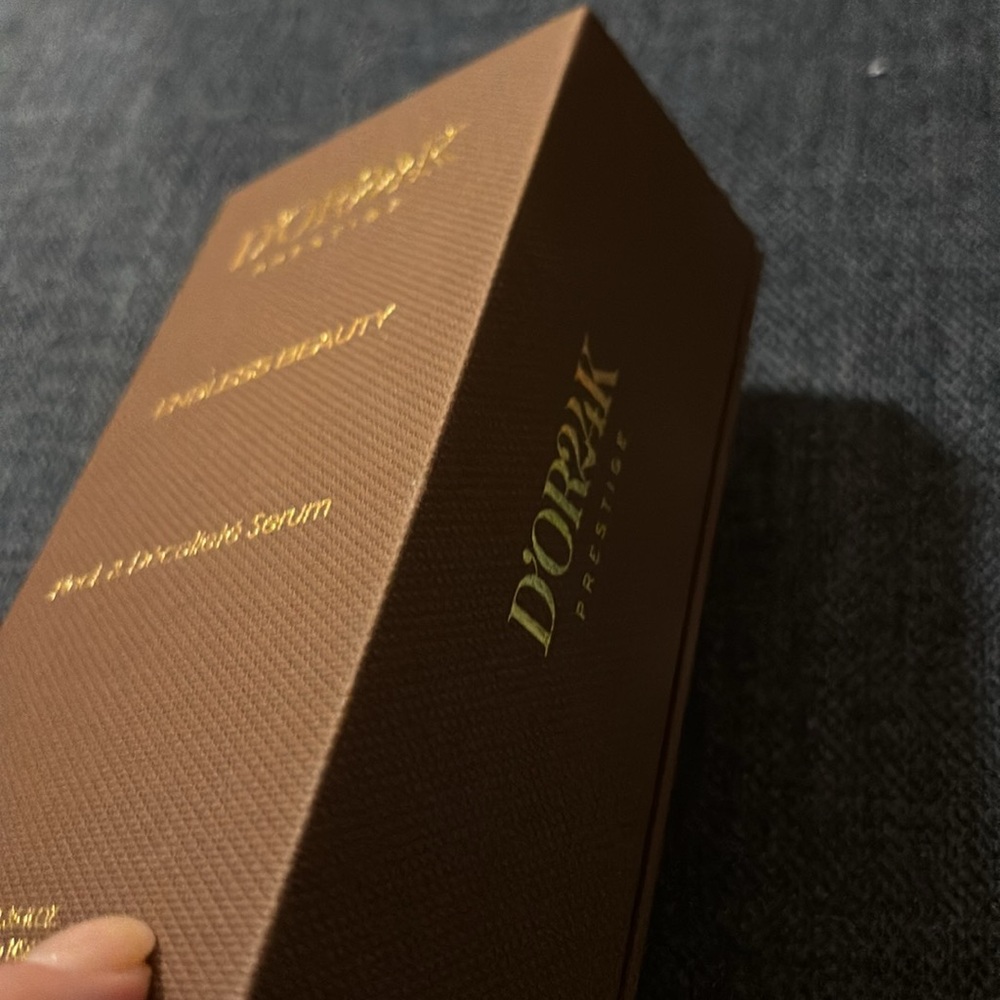 Dor Prestige Endless Beauty Neck & Décolleté Serum 1.35 fl oz BNIB - Picture 3 of 10